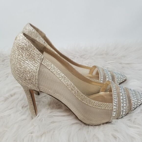 Dream Pairs Sparkly Heels. Size 6 - Picture 9 of 16